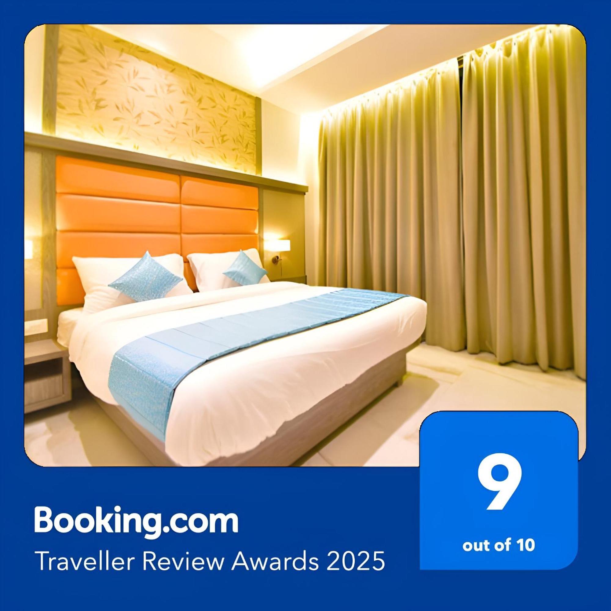 Glitz Hotels La Dahlia - Premium Thane Luaran gambar